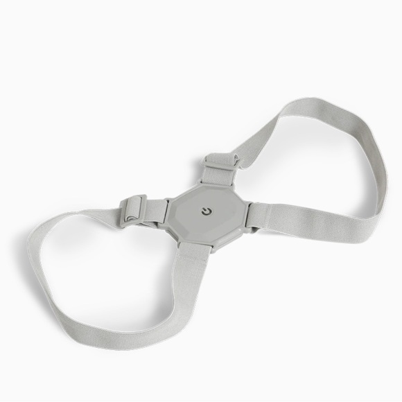 Bluzen Smart Posture Corrector - Picture 2 of 5